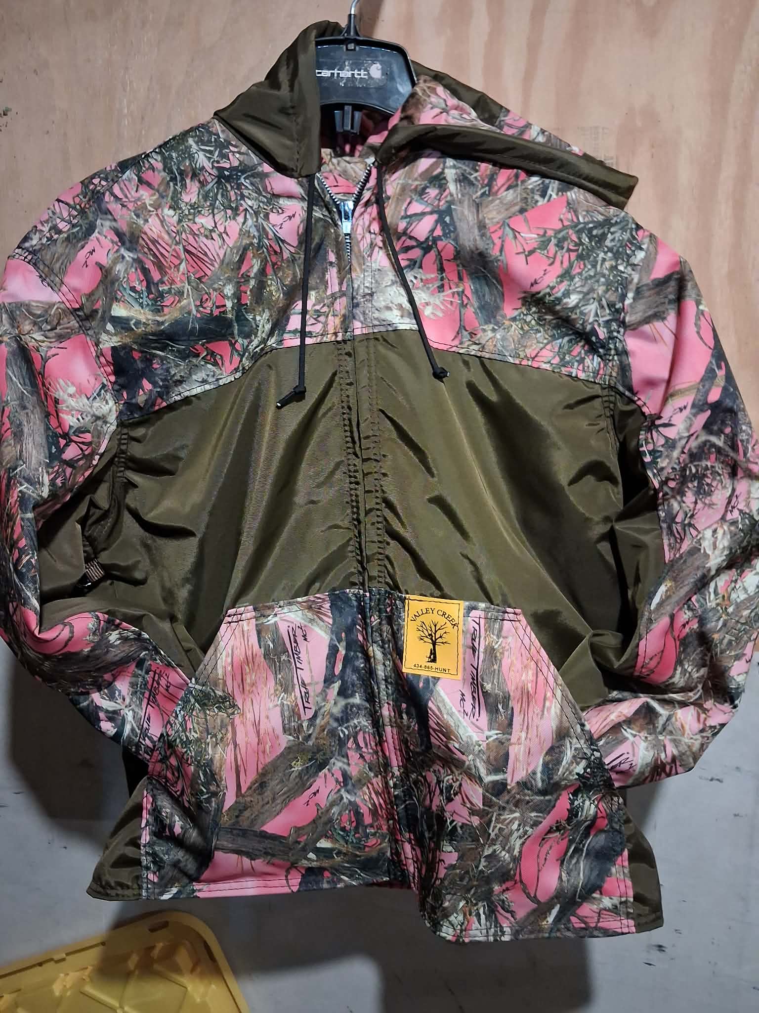 Valley Creek Lightweight Pink Camo Coat